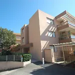 아파트 Spacieux A Avec Grande Terrasse Et Garage - Fr-1-196-296 *